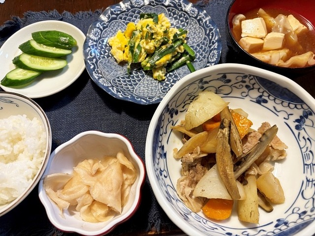 夕食