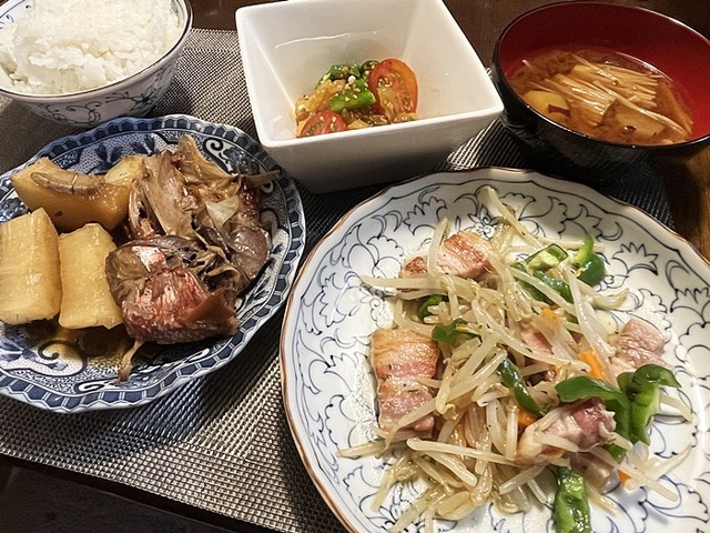 夕食