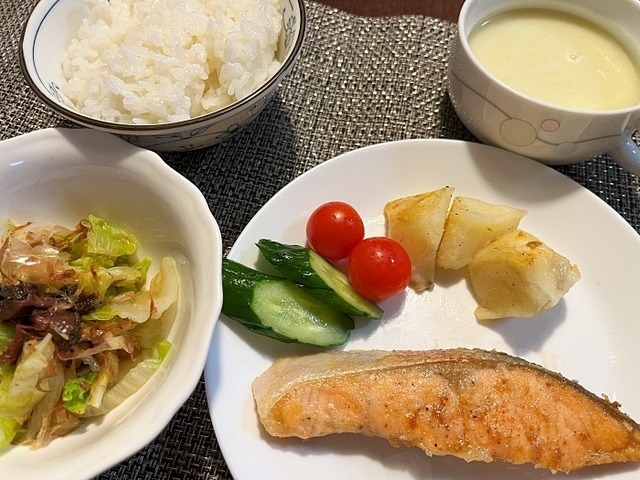 夕食