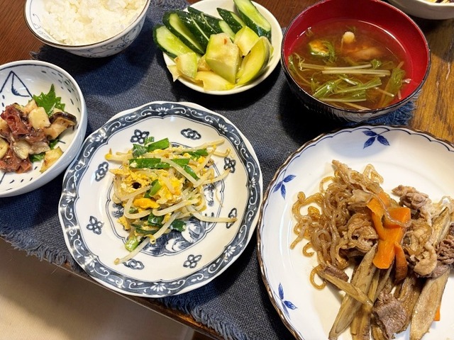 夕食
