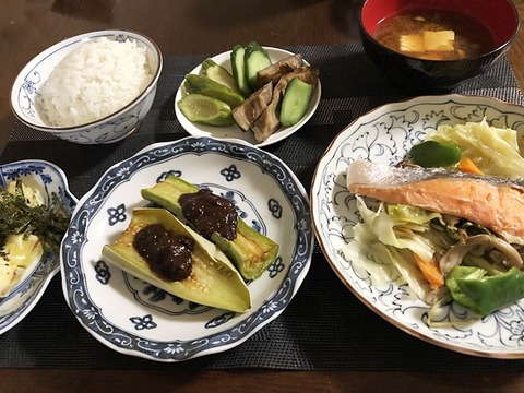 夕食