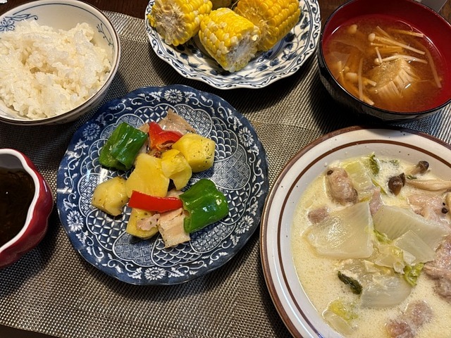 夕食