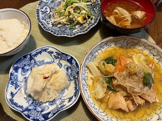 夕食