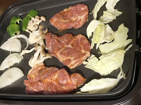 お肉