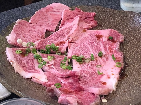 お肉1