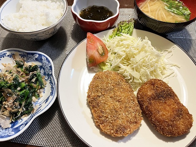 夕食