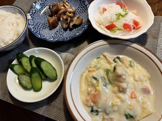 夕食