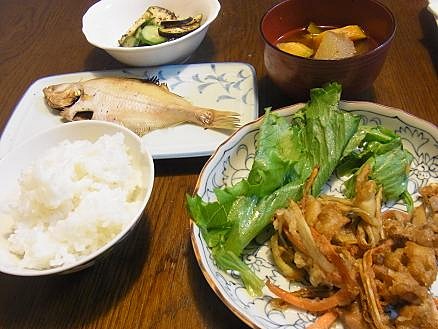 夕食
