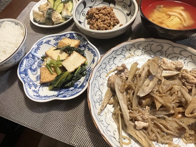 夕食