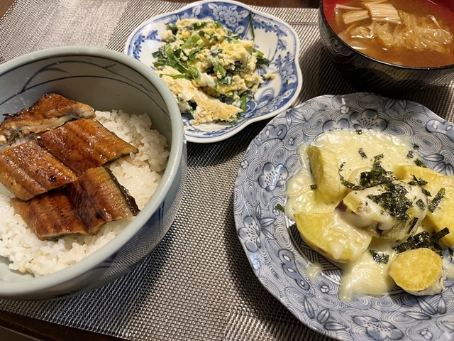 夕食