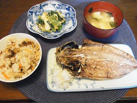 夕食