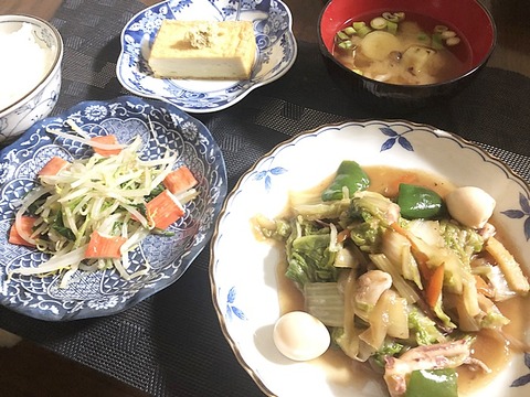 夕食