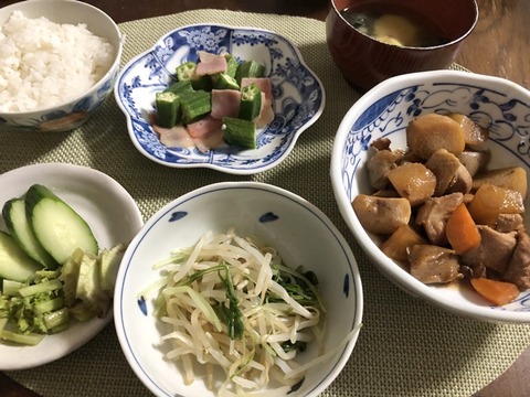 夕食