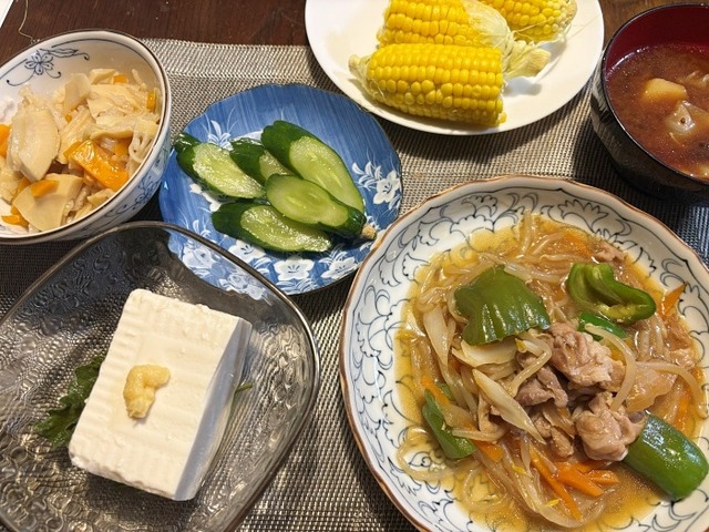 夕食