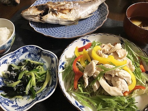 夕食