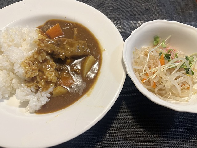夕食