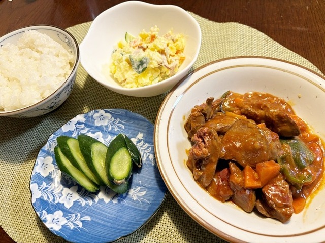 夕食