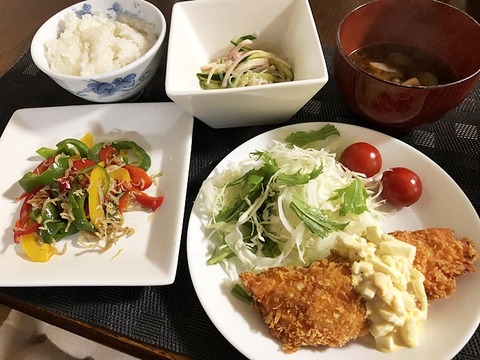 夕食
