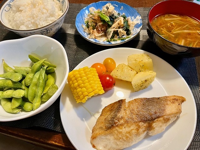夕食