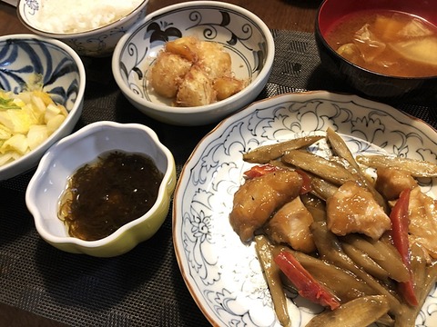 夕食