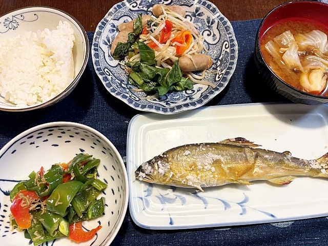 夕食
