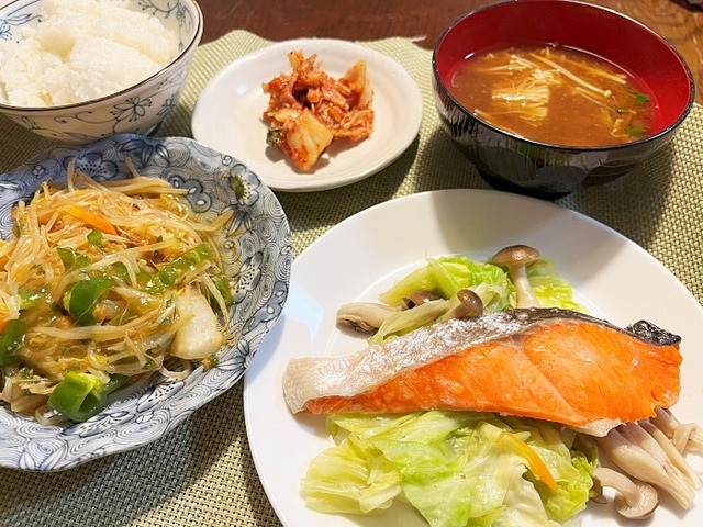 夕食