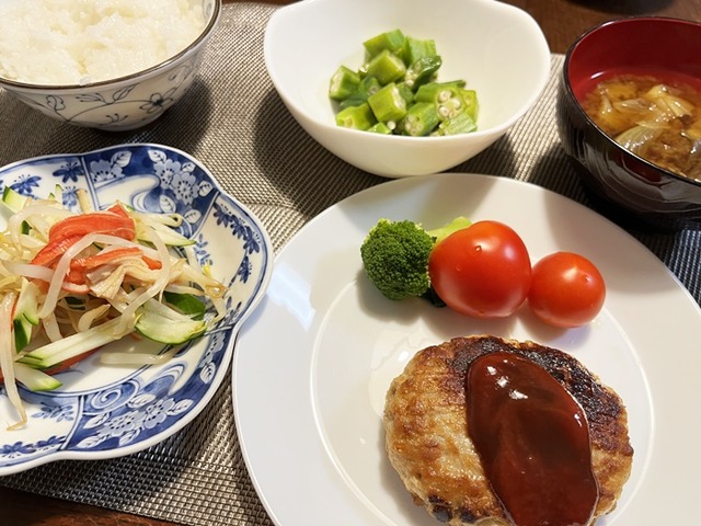 夕食