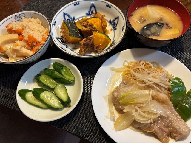 夕食
