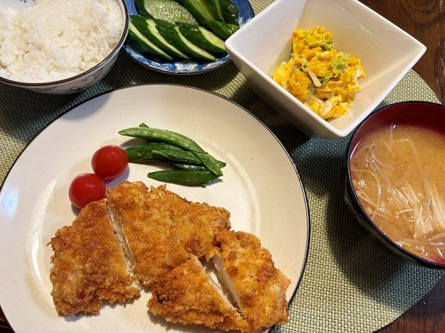 夕食