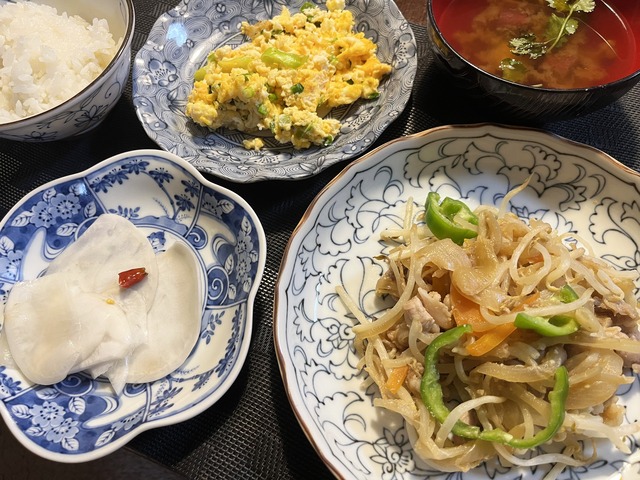 夕食