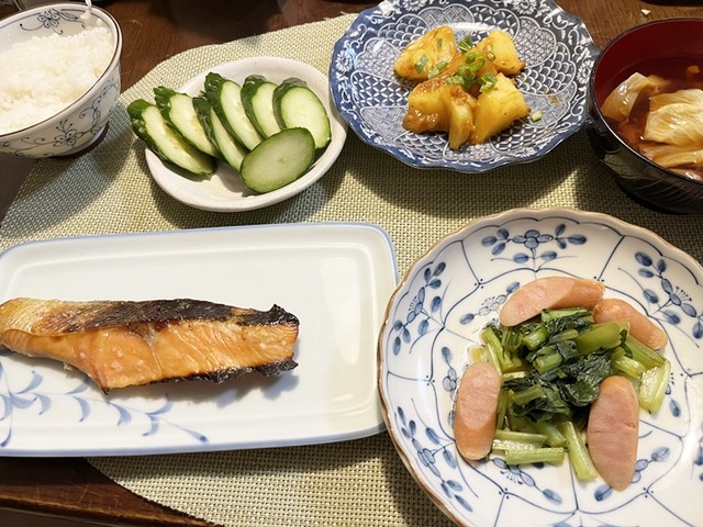 夕食