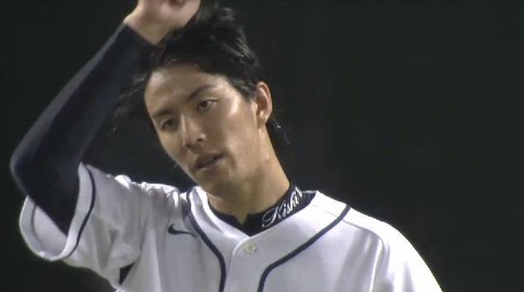 5回表1ミランダタイムリー2ベース (3)