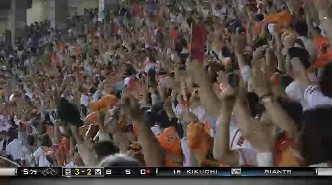 5回裏1ロペス3ラン (4)