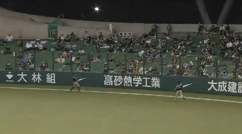 5回裏2森本3ベース (3)