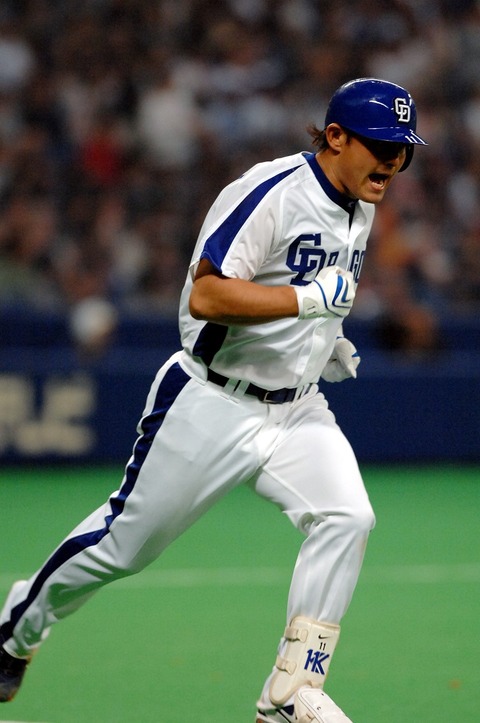 中日ドラゴンズ　川上憲伸　実使用スパイク　ナイキ 中日ドラゴンズ 川上憲伸 実使用スパイク ナイキ 中日ドラゴンズ
