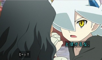 2016y10m24d_190438685