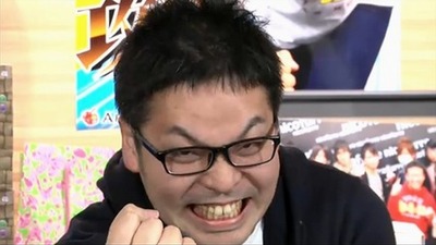 2014y11m16d_091144034