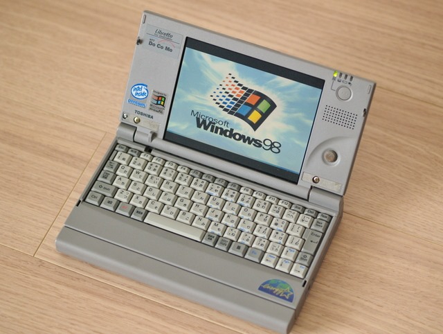 TOSHIBA Libretto M3の分解作業 : 小さいって事は・・・