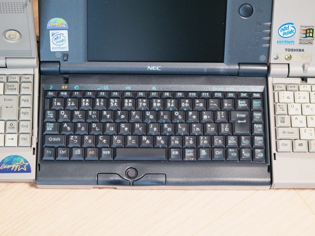 NEC PC-98NXシリーズのmobioNX(MB20C)を手に入れてみました NEC PC-98NXシリーズのmobioNX(MB20C)を手に入れてみました