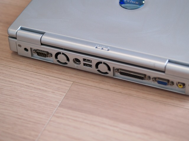 日立 14.1型ノートパソコン Prius PCF-200A4TME 中古動作品 HITACHI : ニュースリリース : 2004年9月10日