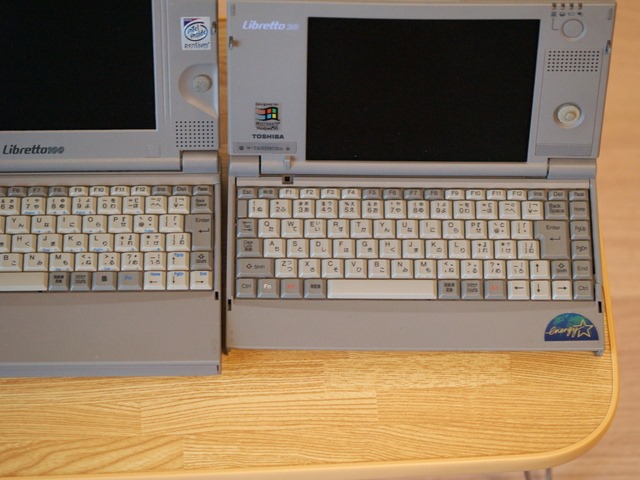 ジャンクのLibretto100レビューとHDD交換 : 小さいって事は・・・ ジャンクのLibretto100レビューとHDD交換 : 小さいって事は・・・