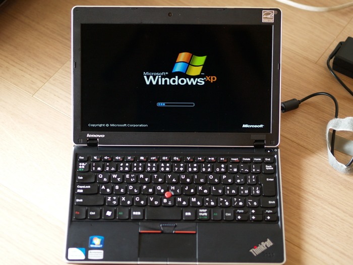 ThinkPad Edge 11” (Pentium U5400モデル) : 小さいって事は・・・
