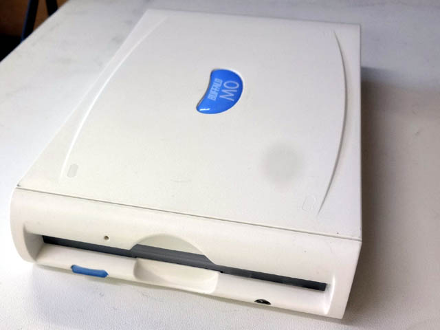 (未使用･未開封品)BUFFALO MO-CH1300U2 未使用・未開封品)BUFFALO MO-CH1300U2