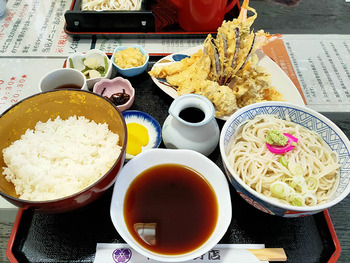 そば処 福住 端野店_08