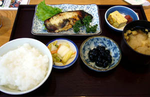 札幌市白石区 定食屋ジンベイ Jinbei 菊水元町店 リサイクルパソコンビーグル 代表ブログ