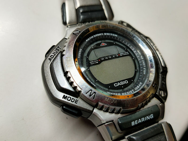 CASIO PROTREK PRT-1400 電池交換 : リサイクルパソコンビーグル 代表