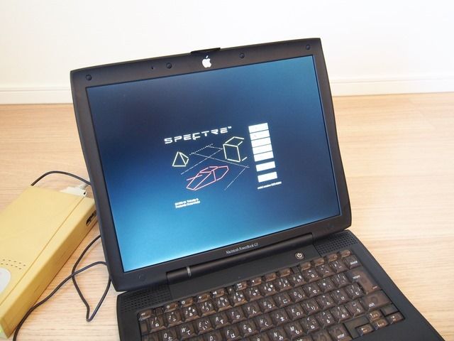 PowerBook G3 (Bronze Keyboard)レビュー : PC部屋 PowerBook G3 (Bronze Keyboard)レビュー : PC部屋
