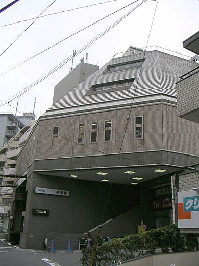 Inokashirasen_Shinsen_eki_1