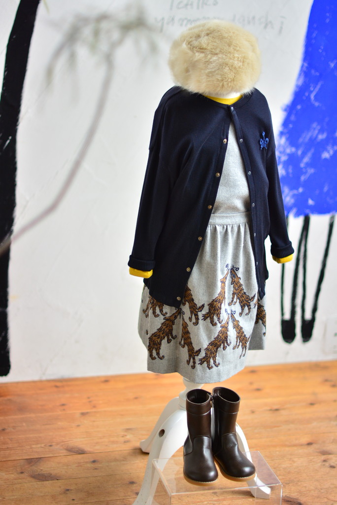 こども ミナペルホネンのwolf Flowerの2wayワンピース コドモ服の ピーカブーヤ Peeka Booyah Blog