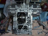 3号機エンジン組立て (1)